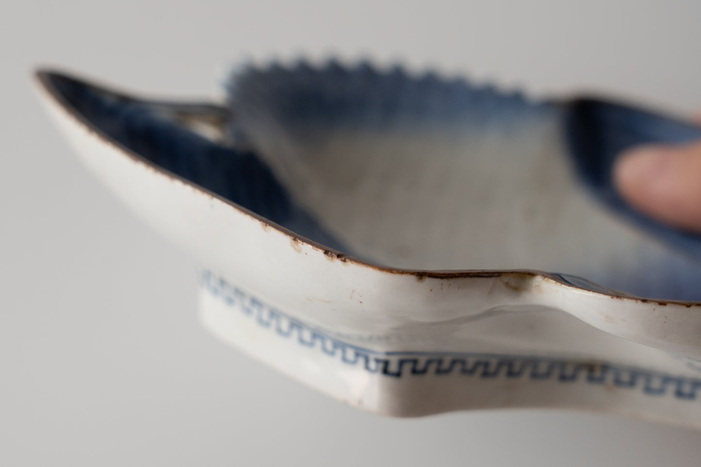 A set of 5 crane-shaped mukozuke dishes, Imari ware, Ai-Kutani type