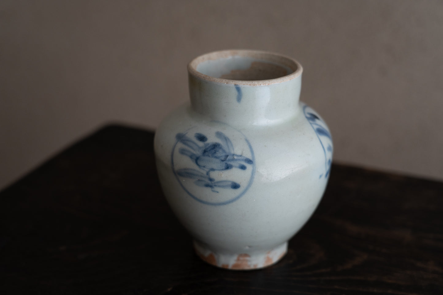 Early Imari jar with floral motif