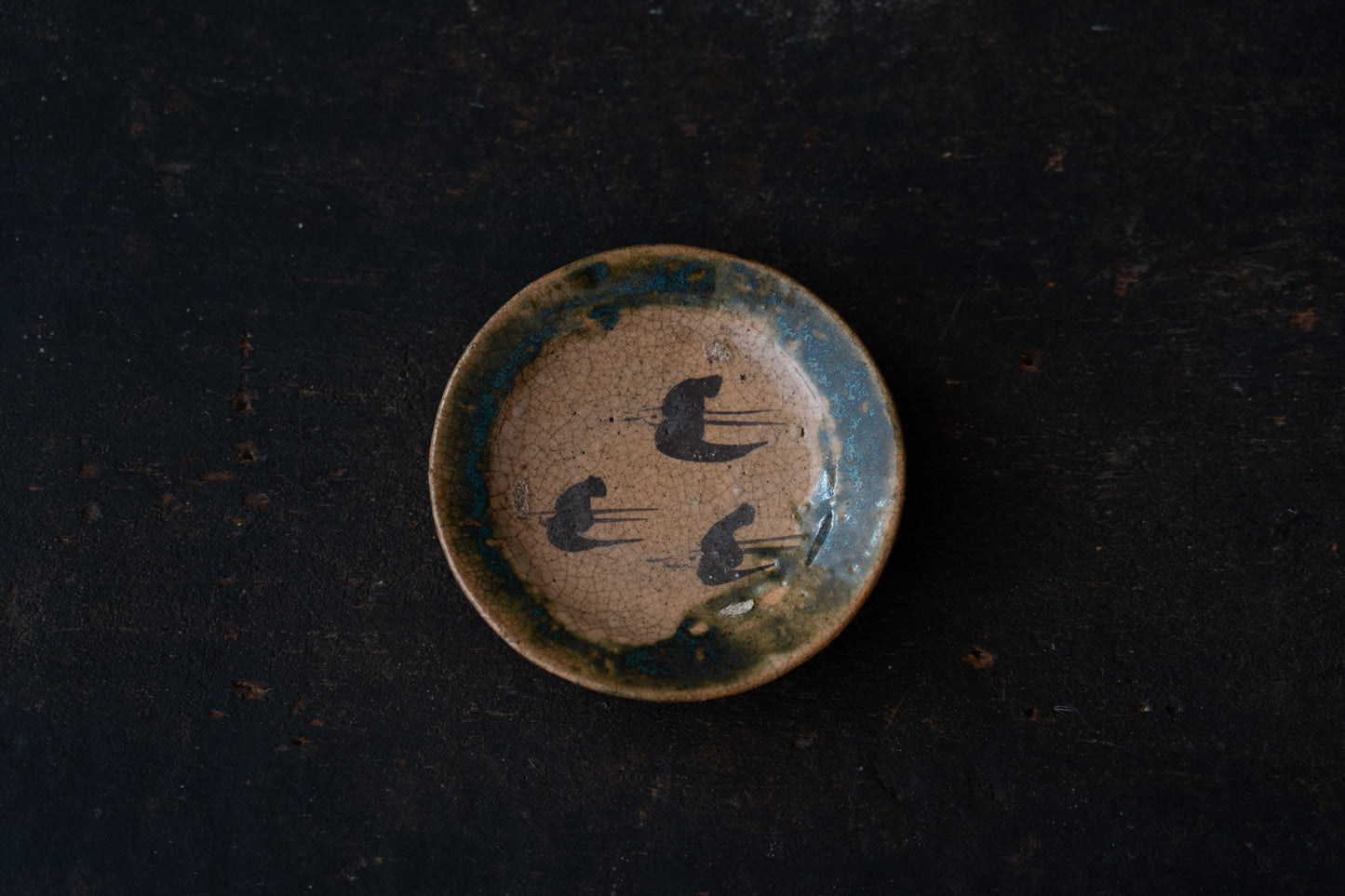 A set of the Oribe plates with selected design