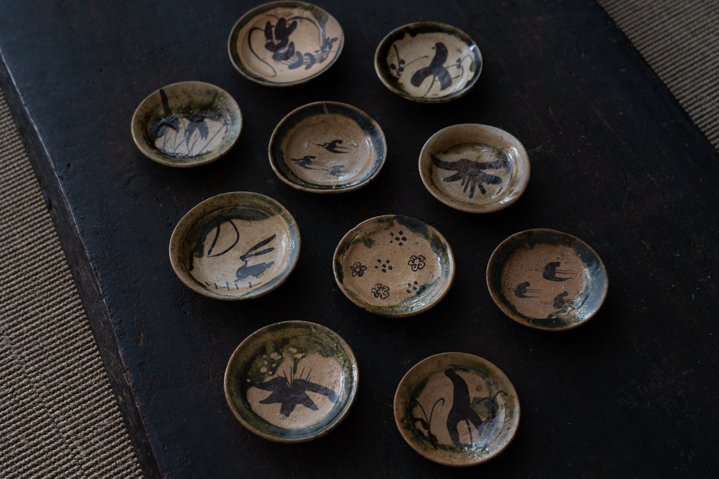 A set of the Oribe plates with selected design