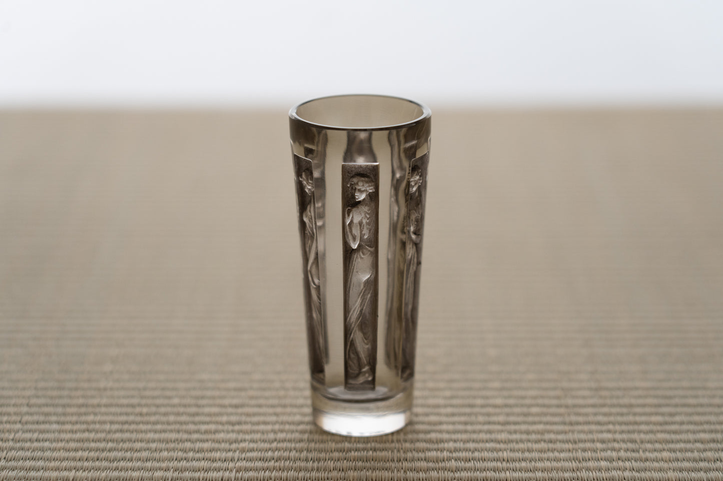 René Lalique, Goblet "Six Figurines"