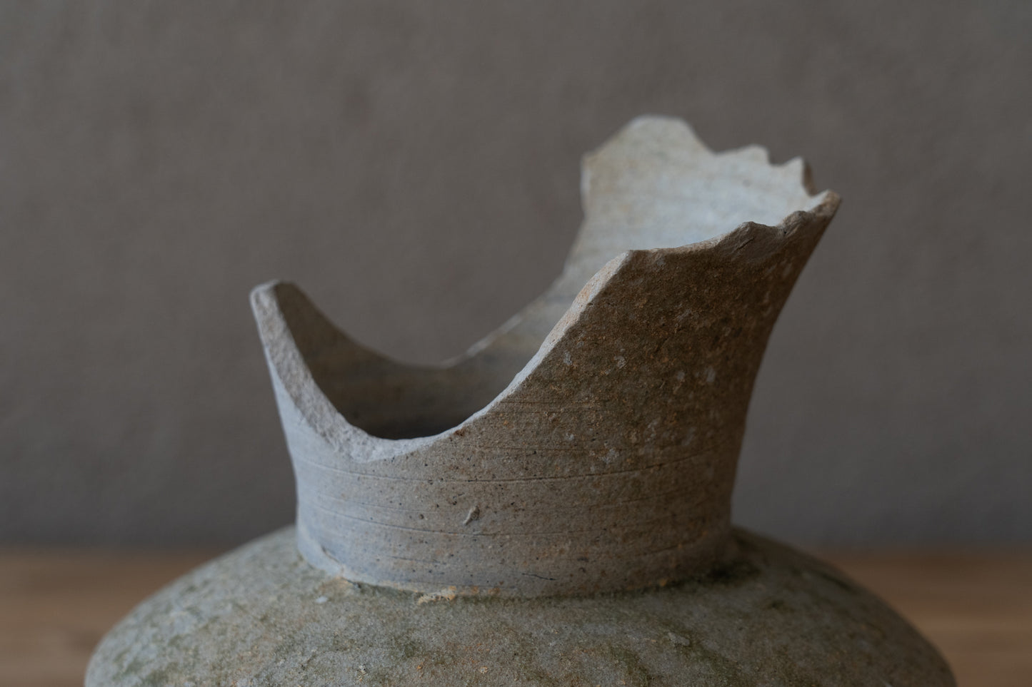 Sanage ash-glazed vase