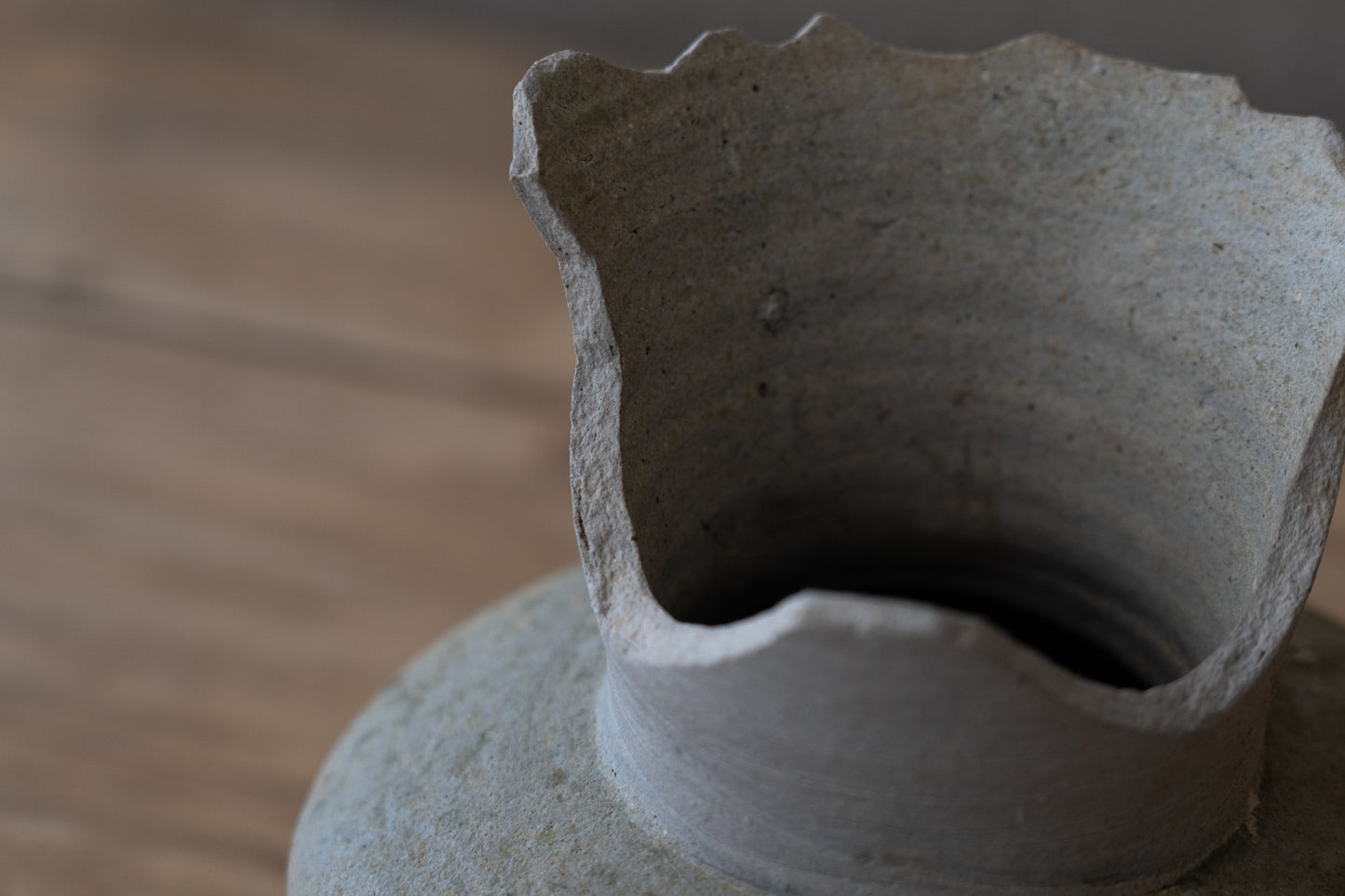 Sanage ash-glazed vase