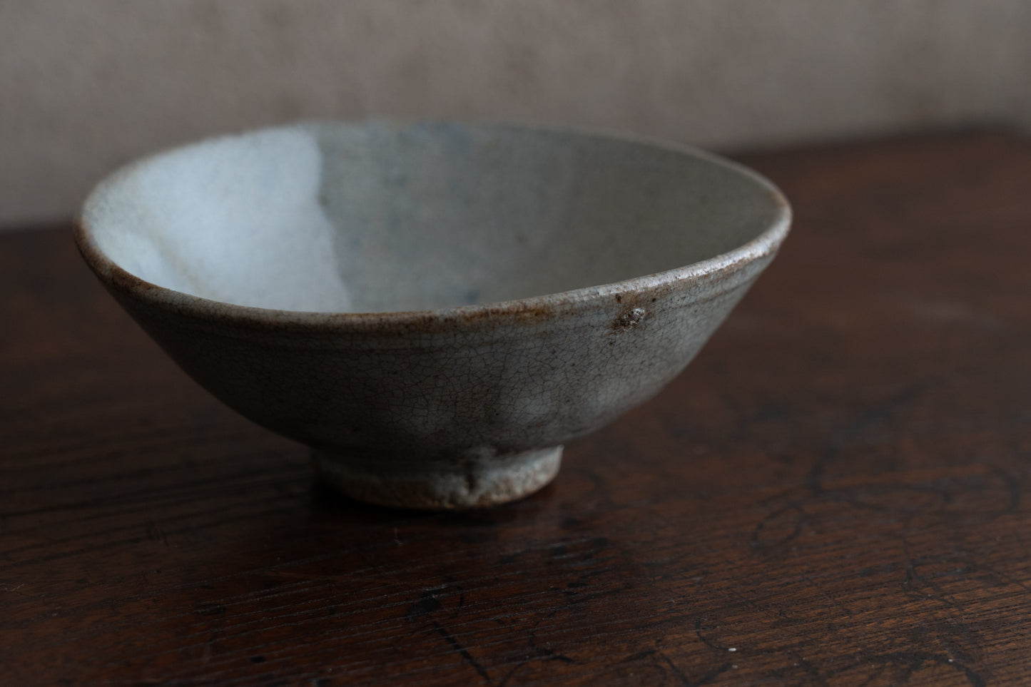 Namako ash glazed flat tea bowl, Huining ware