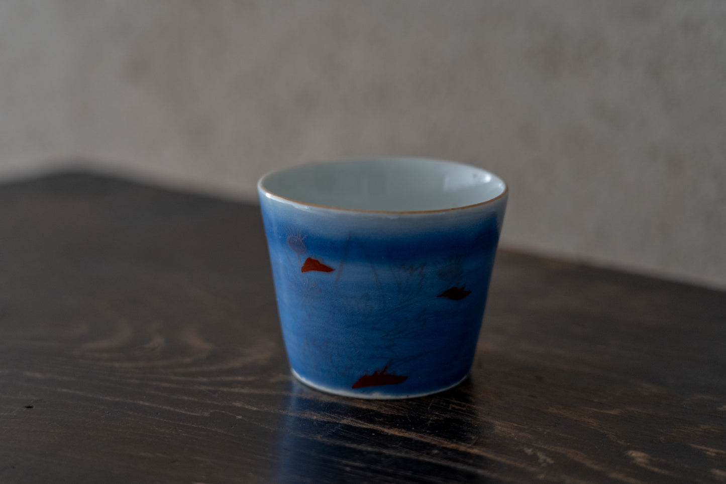 Old-Imari blue glaze sake cup