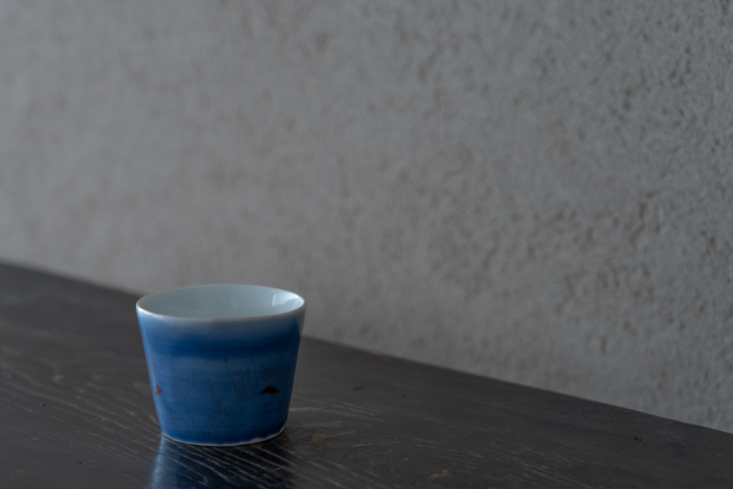 Old-Imari blue glaze sake cup