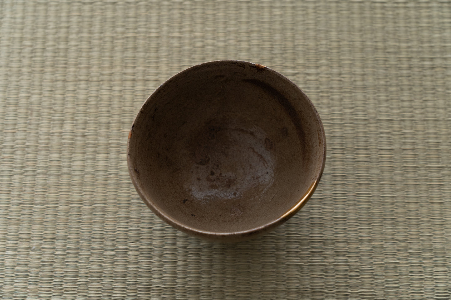 Old Karatsu tea bowl "Zangetsu"