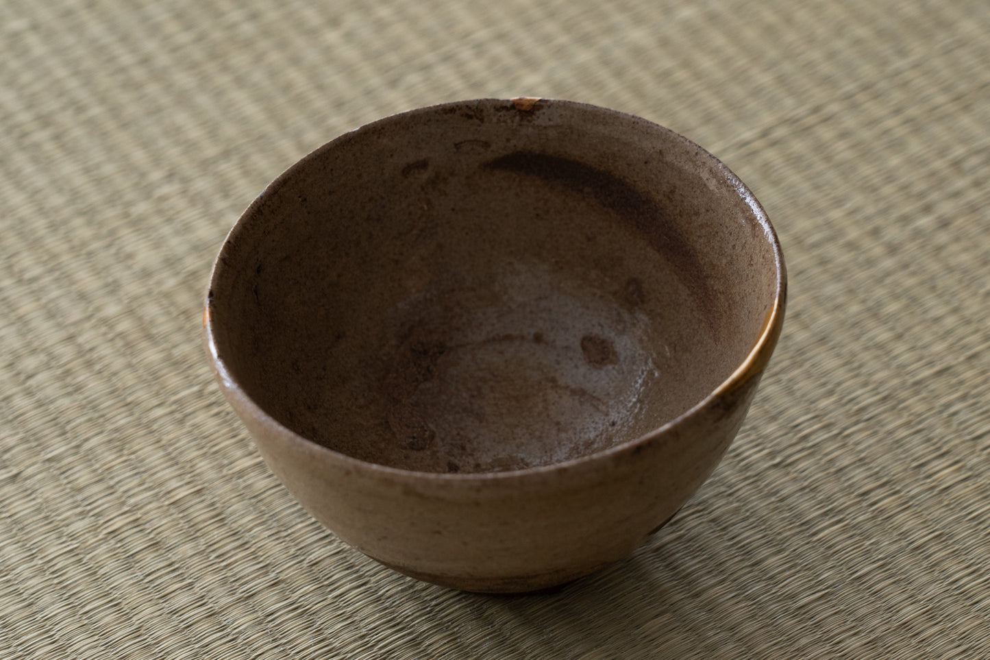 Old Karatsu tea bowl "Zangetsu"