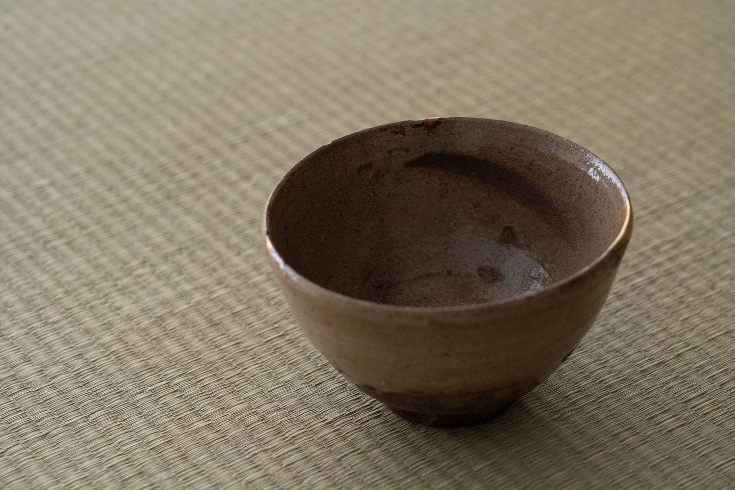 Old Karatsu tea bowl "Zangetsu"