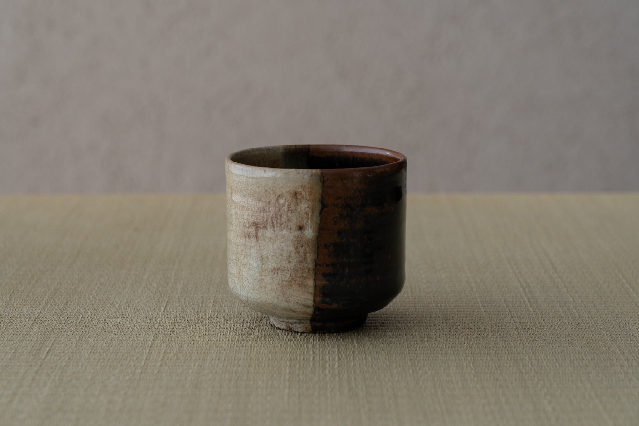 値下げ・高取茶碗 高取掛分筒茶碗