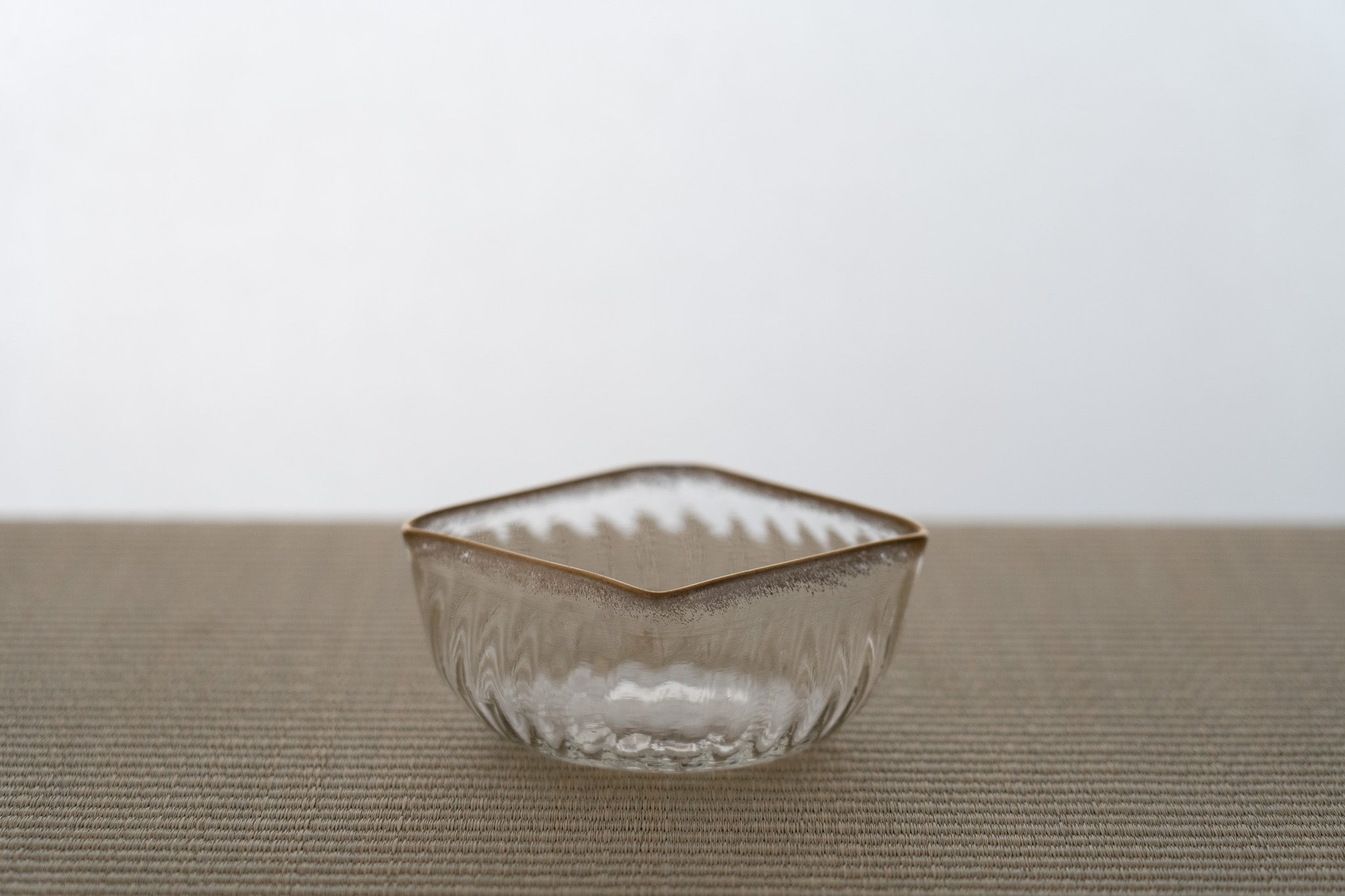 Gilded square bowl, Harumi Baccarat［Frost］