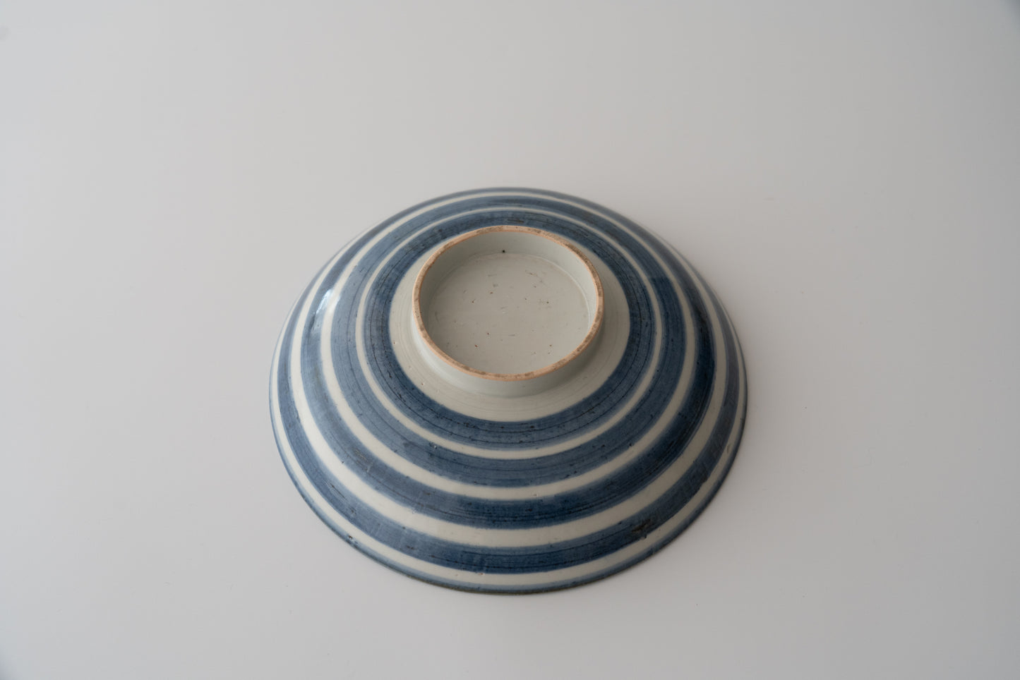 Flat bowl with stripe design, Old imari ware