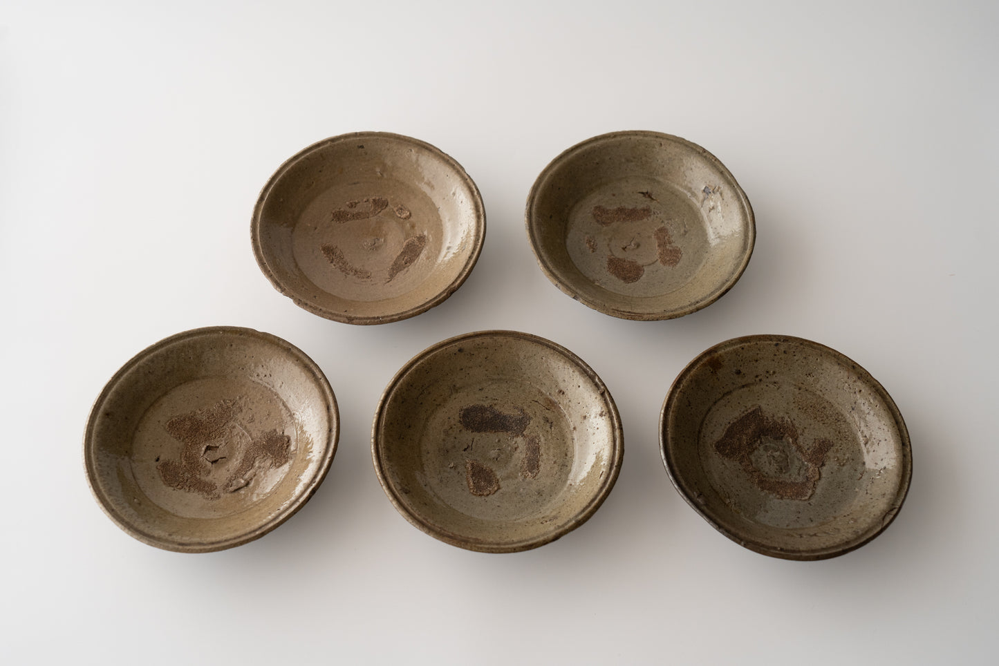 A set of five plates, karatsu ware