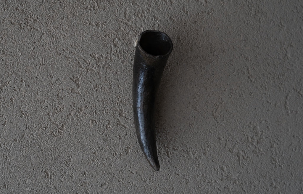 Silla Horn Cup Hanging Vase