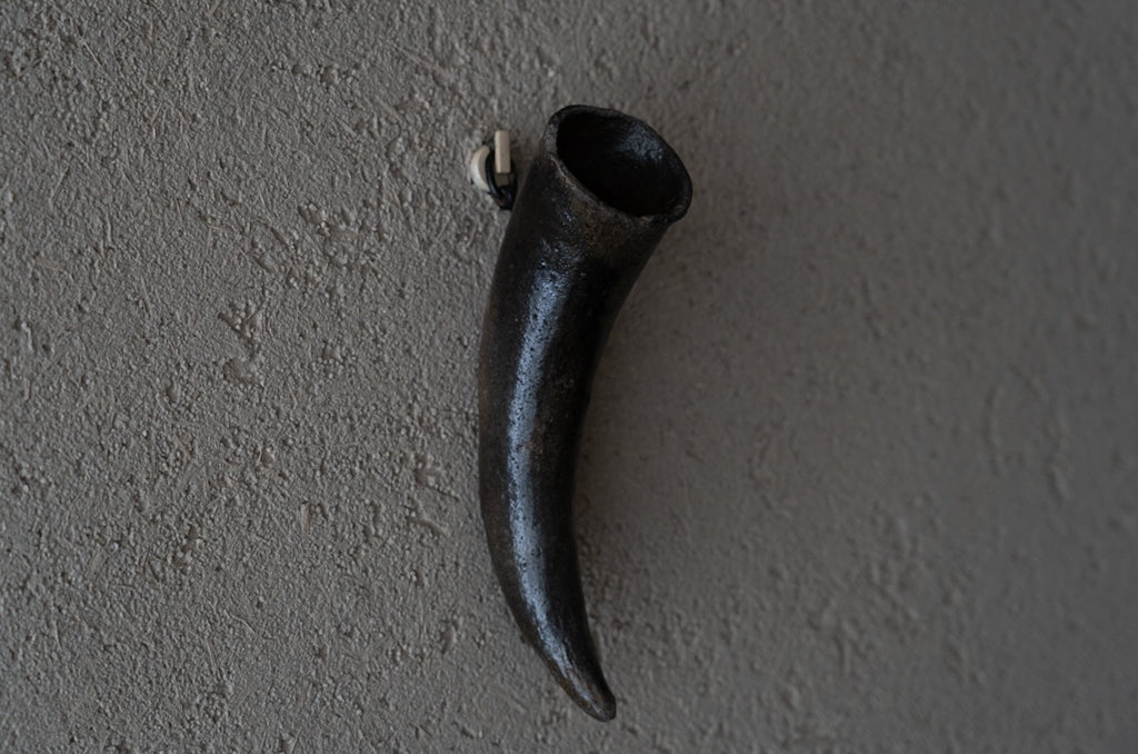 Silla Horn Cup Hanging Vase