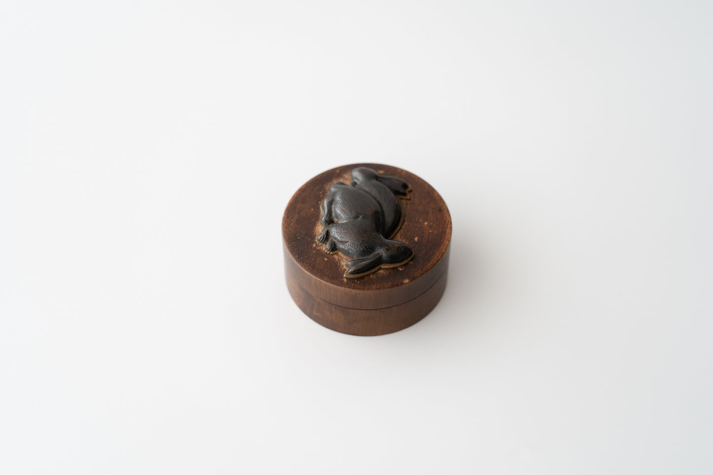 Incense holder in the shape of Rabbits