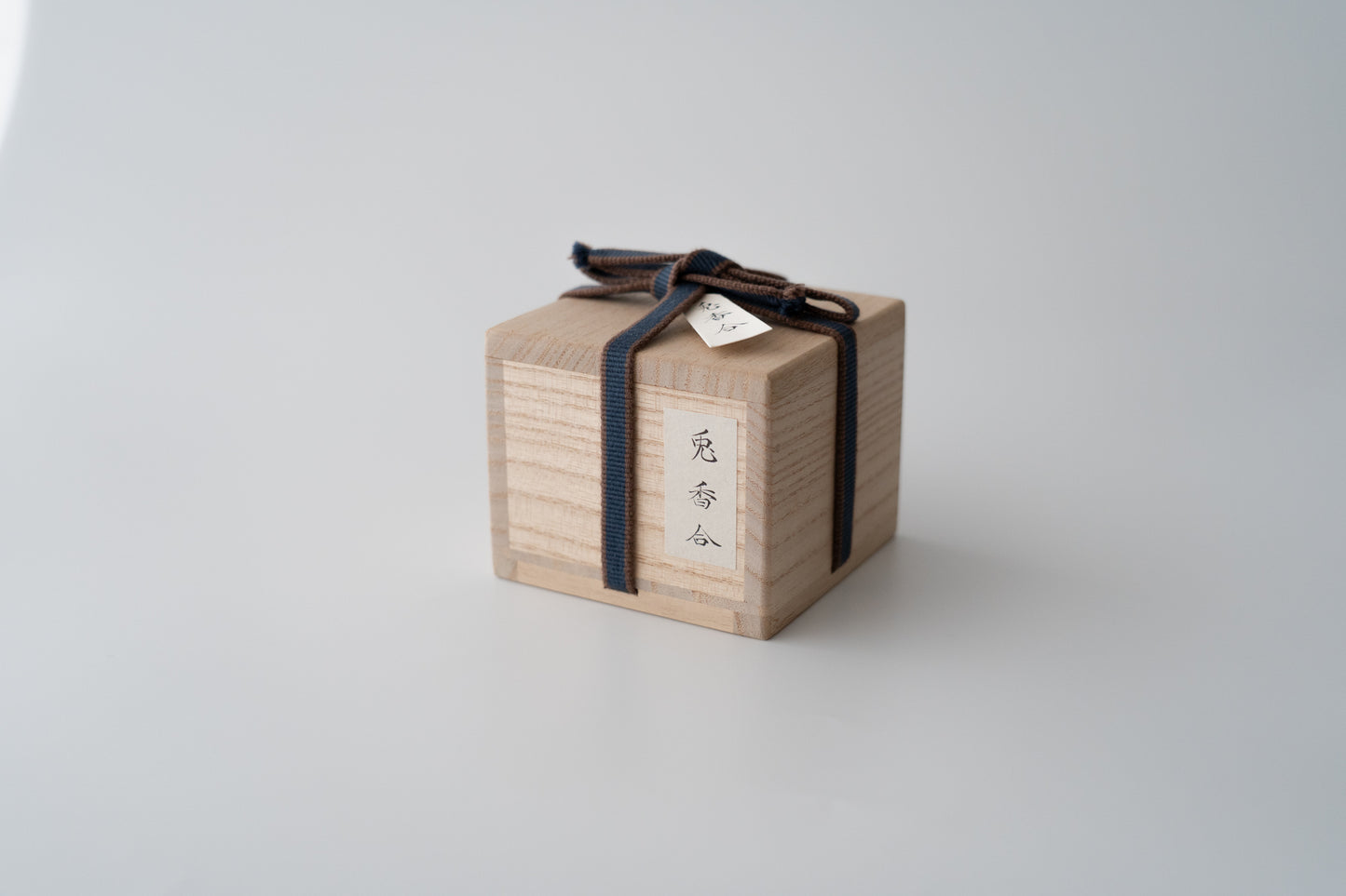 Incense holder in the shape of Rabbits