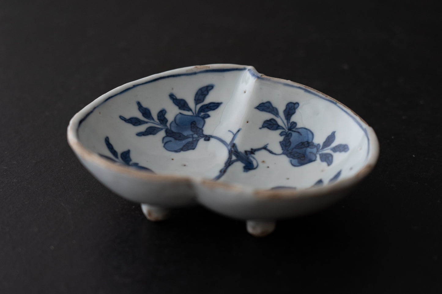 古染付桃形向付