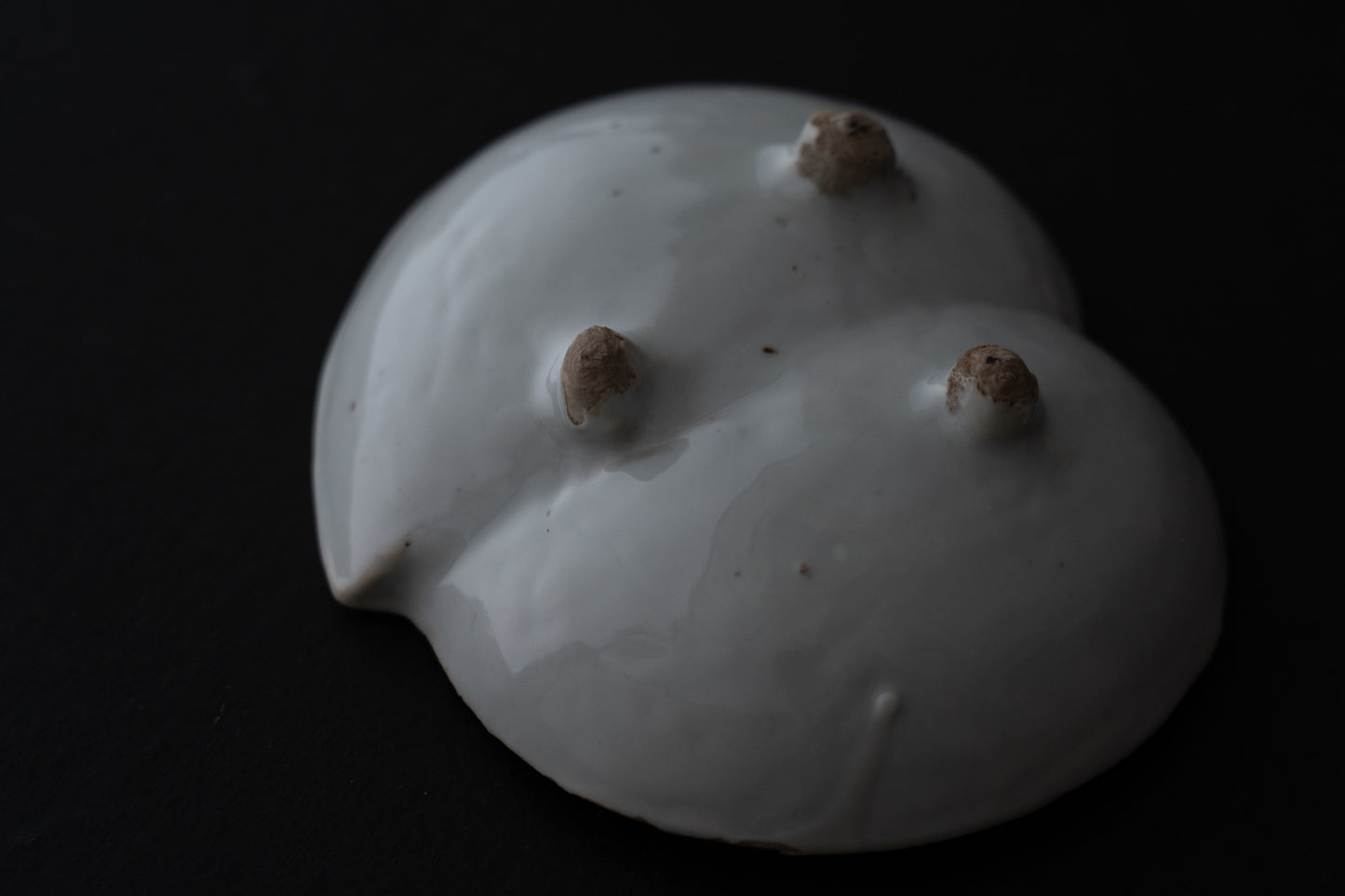 古染付桃形向付