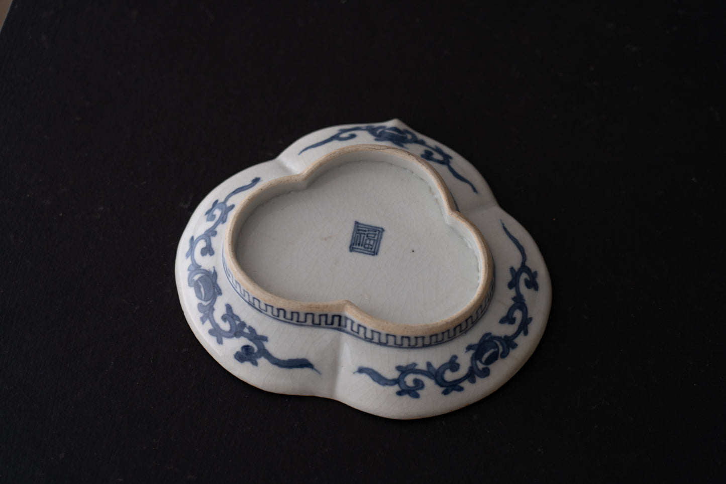 古九谷鶺鴒図蕾形皿