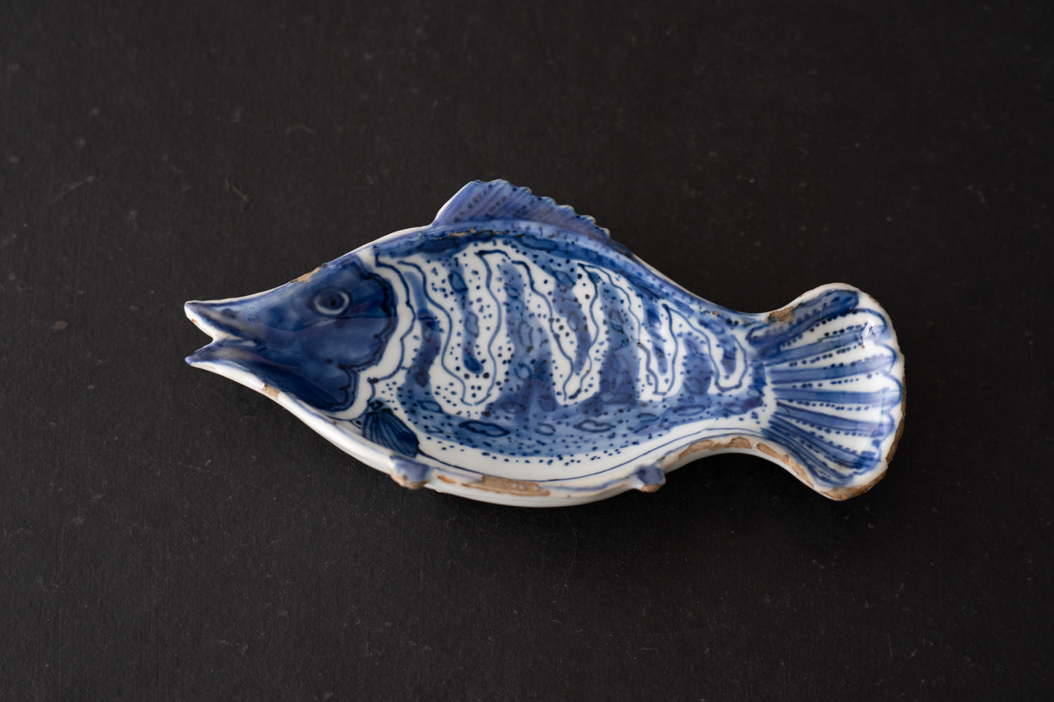 古染付鱖魚形向付