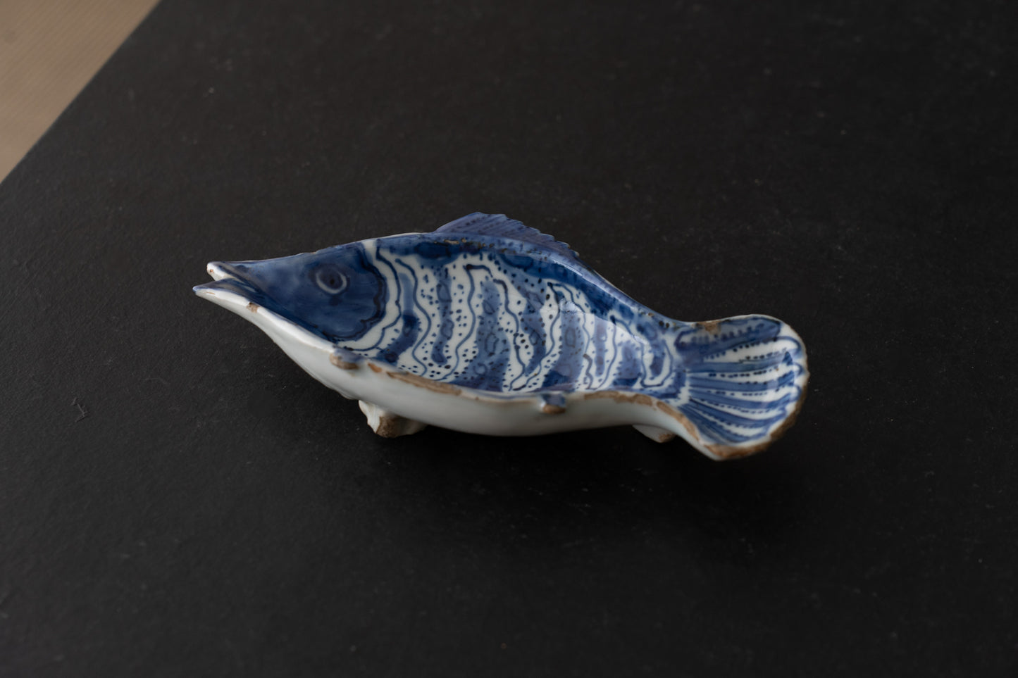 古染付鱖魚形向付