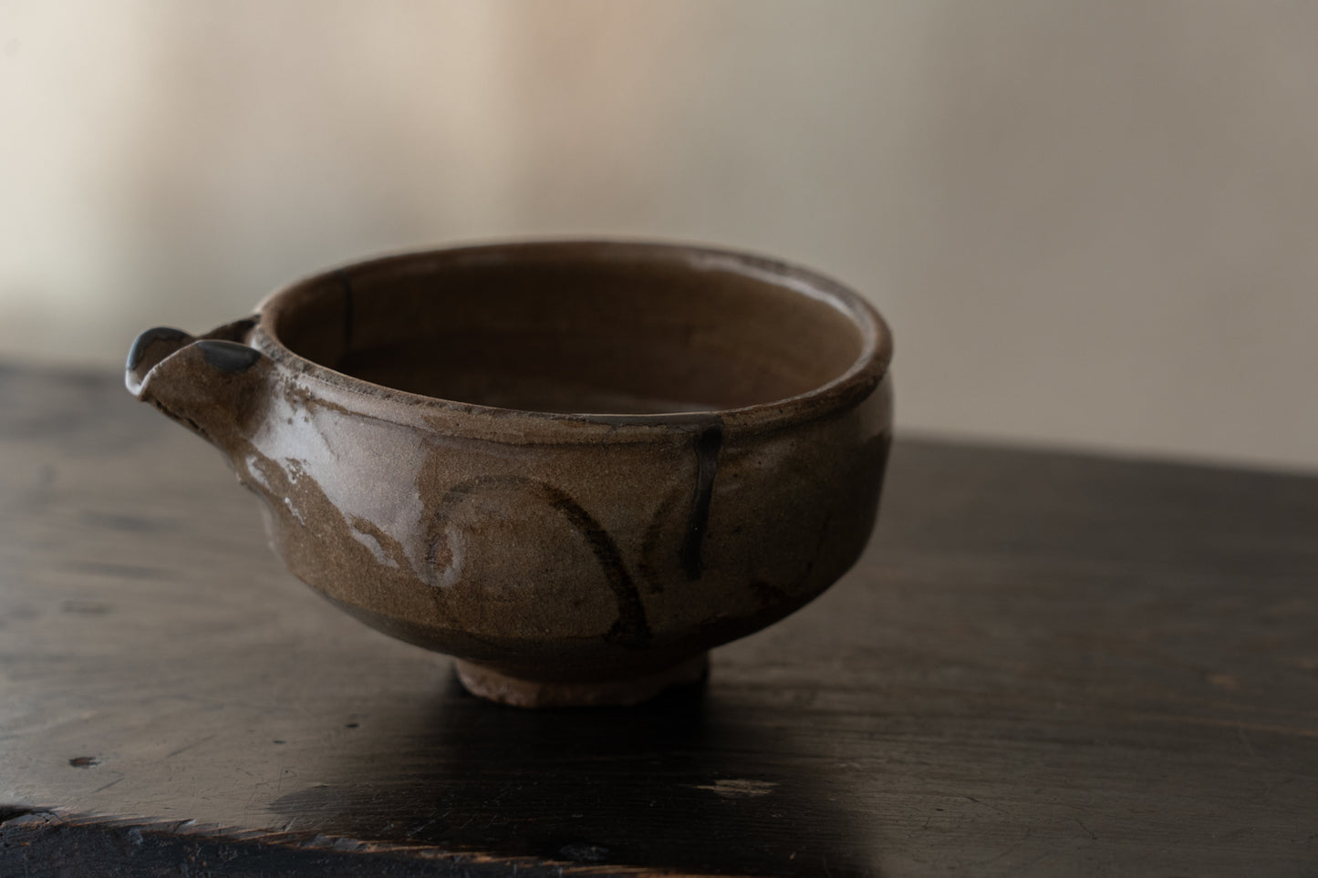 絵唐津草花文片口