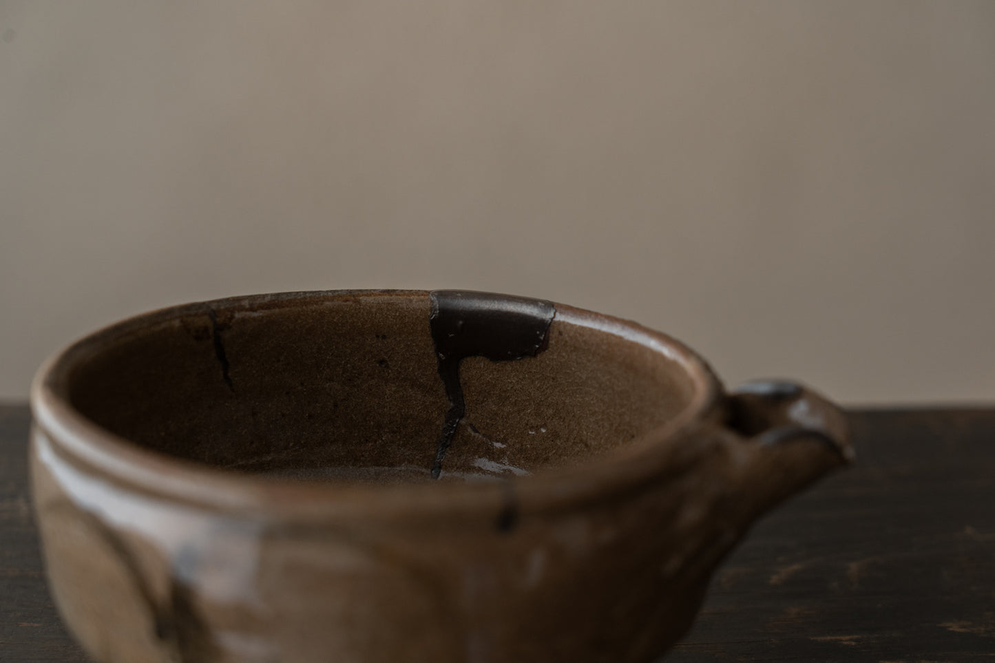 絵唐津草花文片口