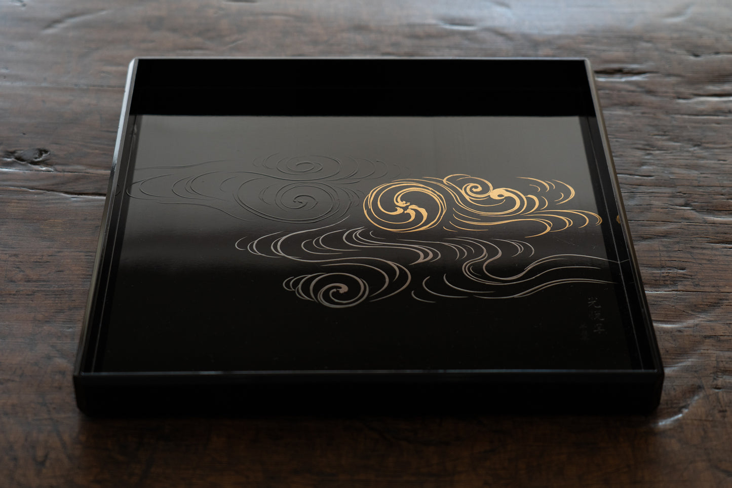 原羊遊斎 光悦写 蒔絵行雲文膳