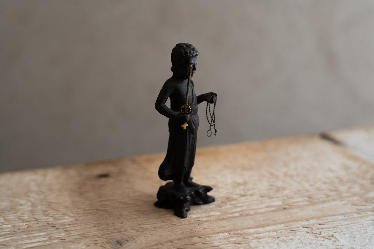 銅造不動明王立像