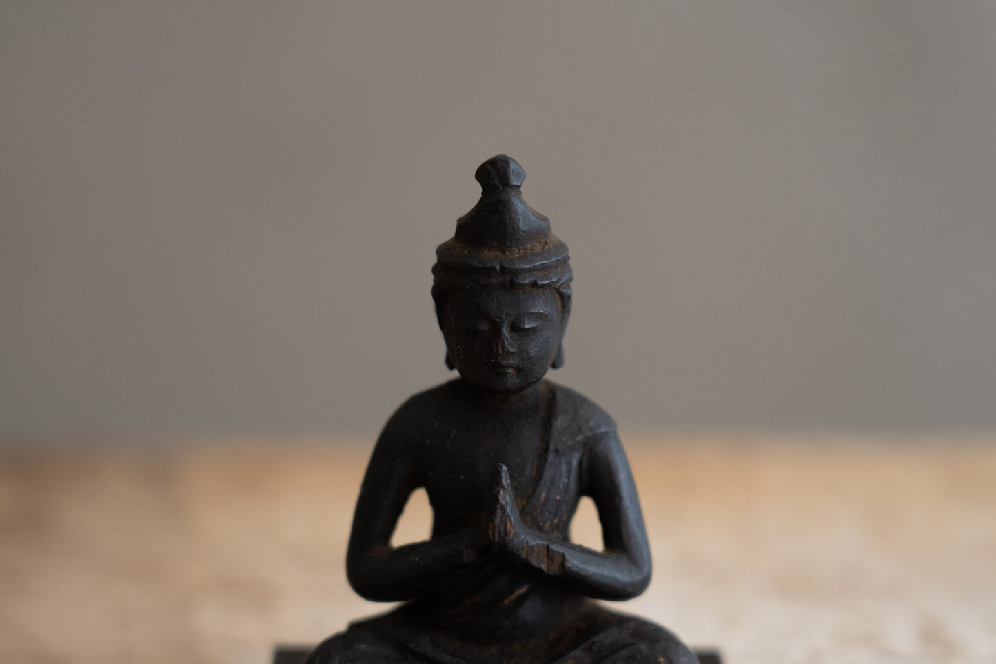 木雕势至菩萨坐像