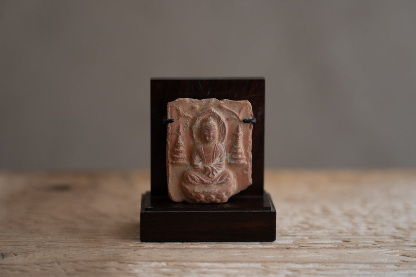 唐 如来坐像塼仏